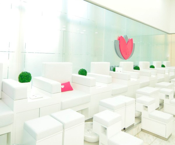 THE WHITE ROOM SPA OPENS AT MARINA MALL